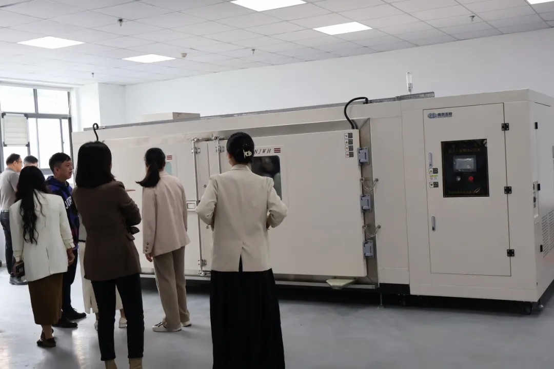 /ueditor/image/20251201/1764562039436659/4ad765ea34cbedb3291c21b24c857e44.jpg 苏州伟德体育世界杯新场地揭牌仪式