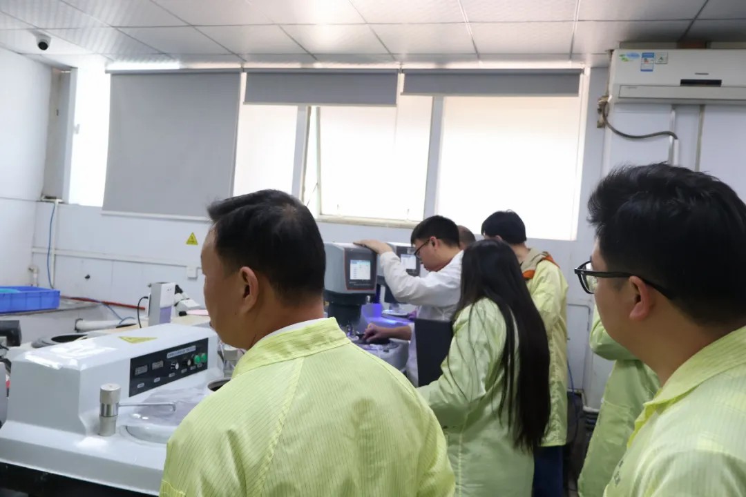 /ueditor/image/20251201/1764571644652729/a862463f092cad8574b1c6594abbb7b3.jpg 伟德体育世界杯电子元器件失效分析技术沙龙