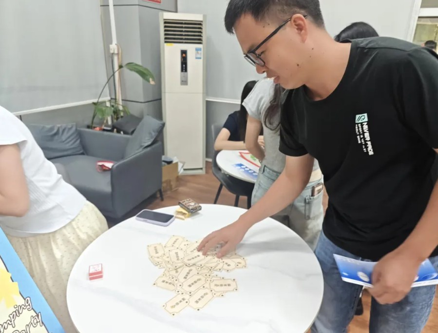 伟德体育世界杯13周年庆